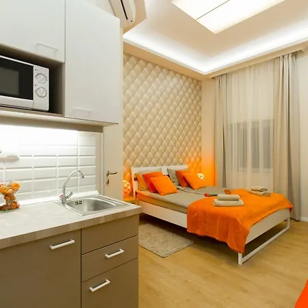Apartment Holiday Colours *